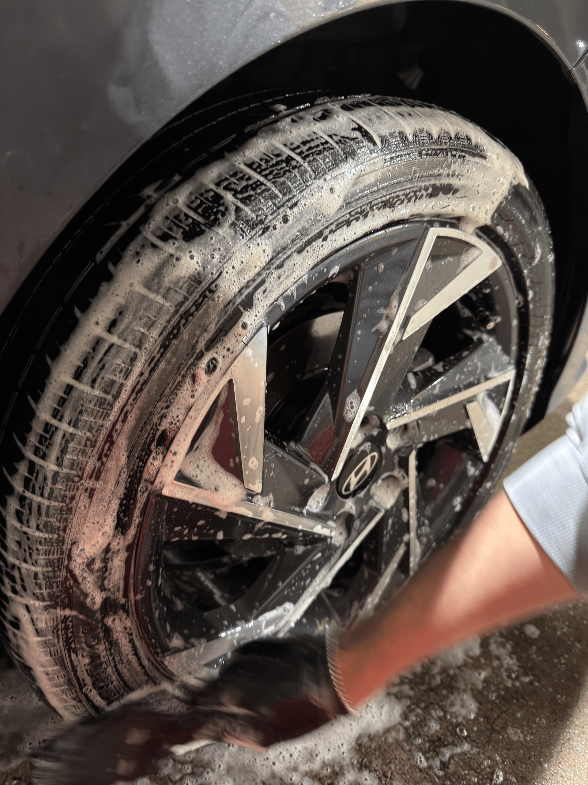 Hyundai Elantra Full Detail